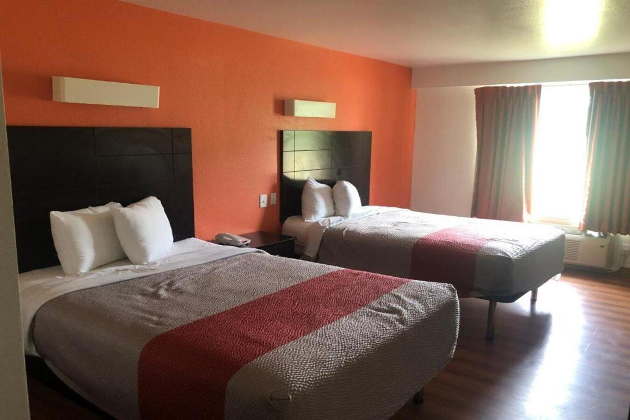 Motel 6 Πεόρια Εξωτερικό φωτογραφία