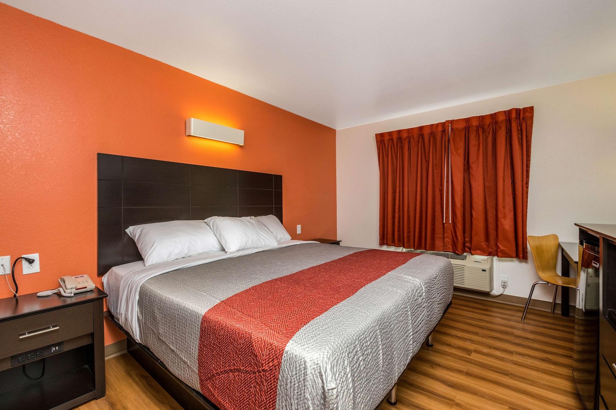Motel 6 Πεόρια Εξωτερικό φωτογραφία