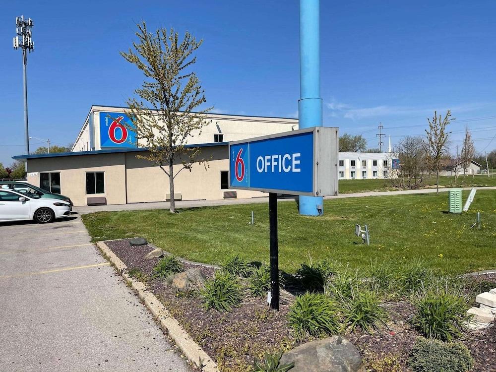 Motel 6 Πεόρια Εξωτερικό φωτογραφία